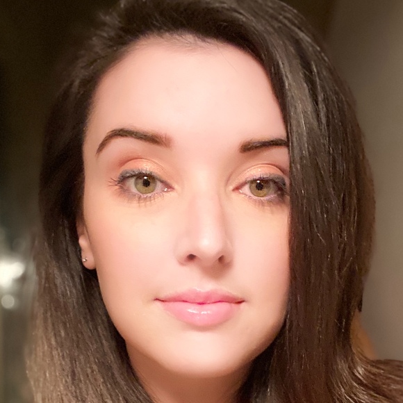 Meet your Posher, Beverley - Picture 1 of 1